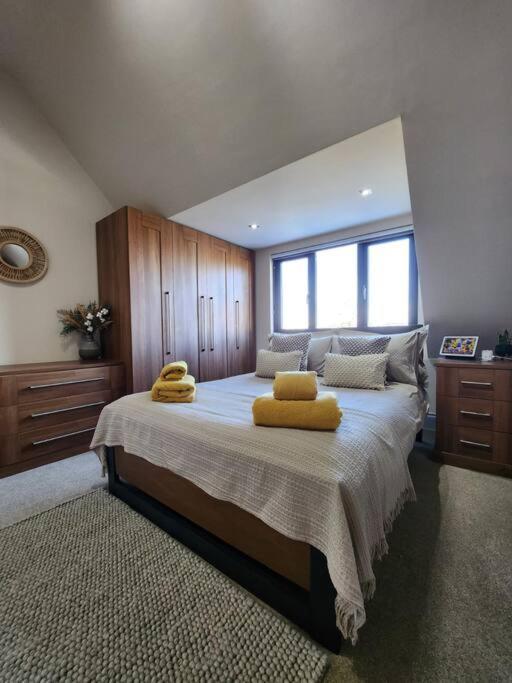 דירות הודרספילד Luxury 1 Bed Coach House מראה חיצוני תמונה